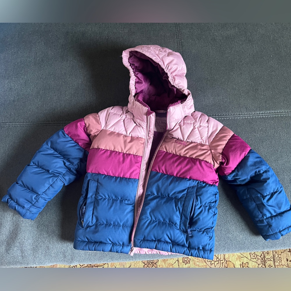 Colorblock down jacket, good condition, very clean